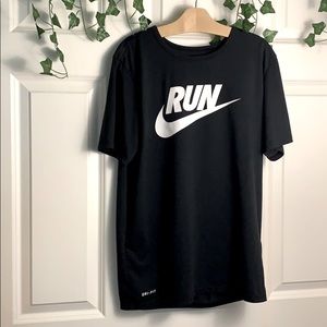 Nike "Run" T-Shirt (perfect condition)